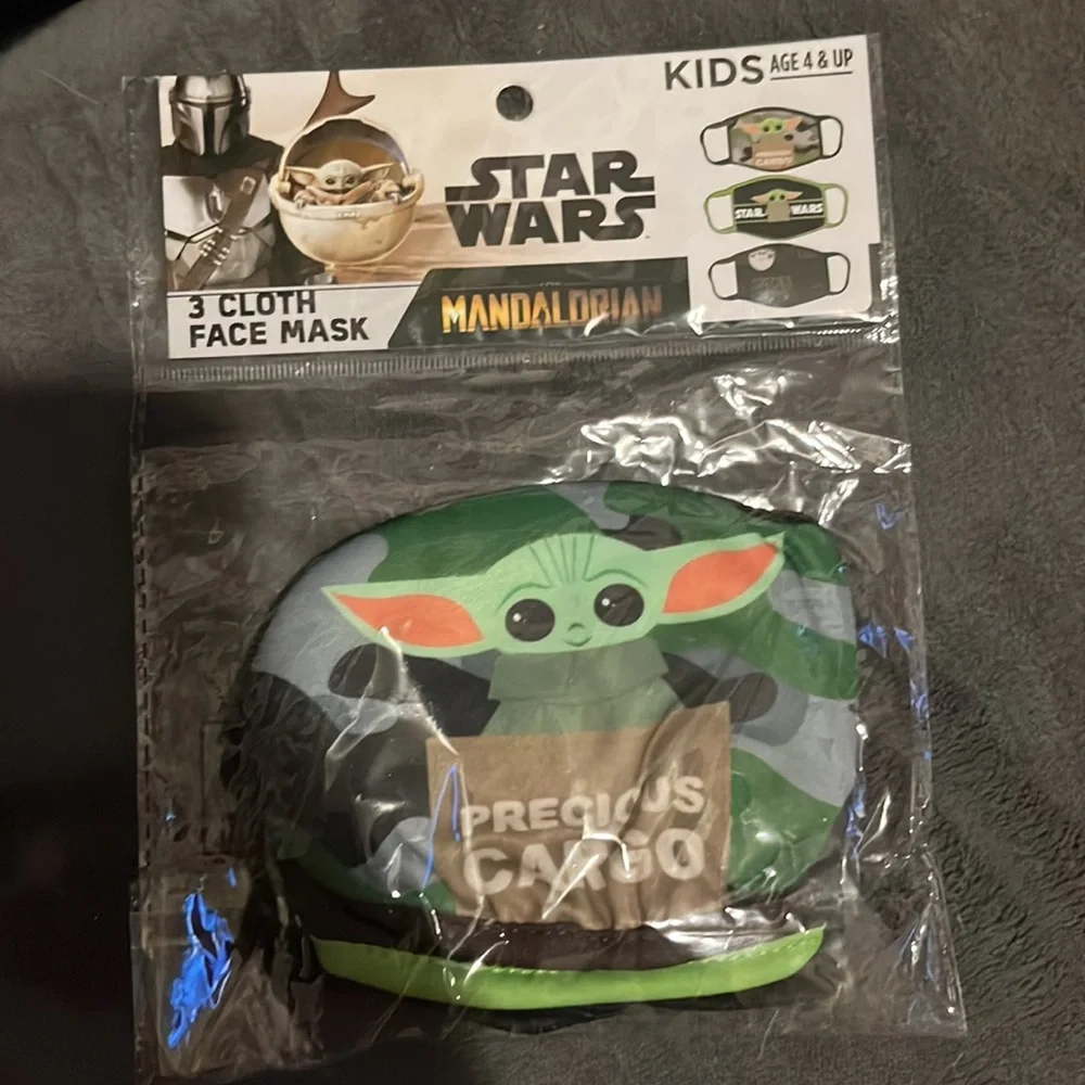 Star Wars Mandalorian Kids face mask 3pk - lot of 2 NWT